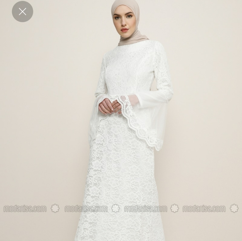 Wedding dress